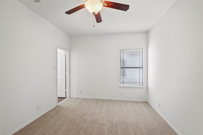 Building Photo - 12815 Idledale Dr