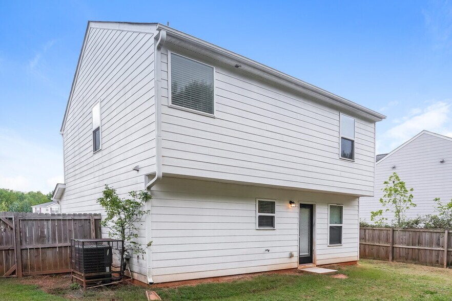 Building Photo - 1223 To Lani Path