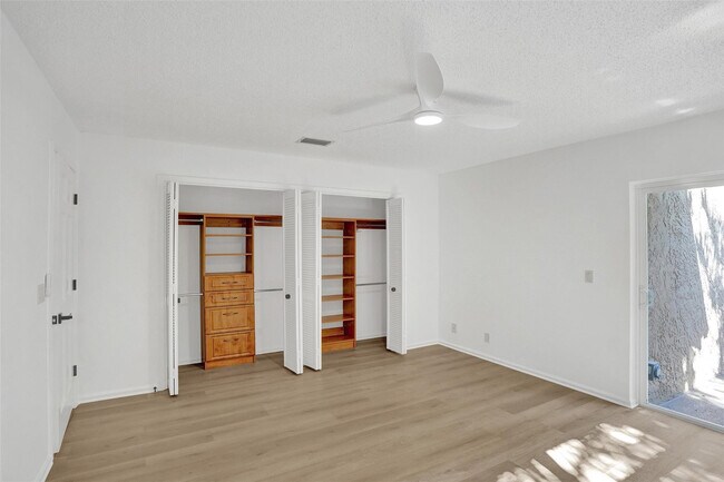 Building Photo - 2891 NW 28th Terrace