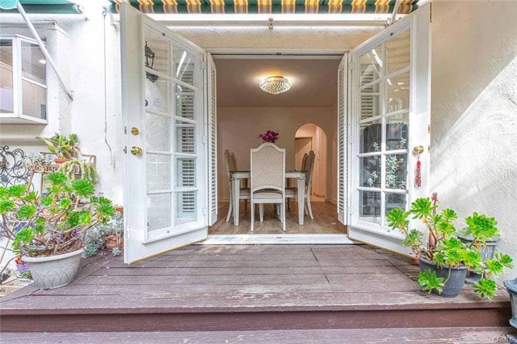 Building Photo - 2313 Hollister Ter