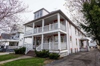 Building Photo - 1609 Lakewood Ave