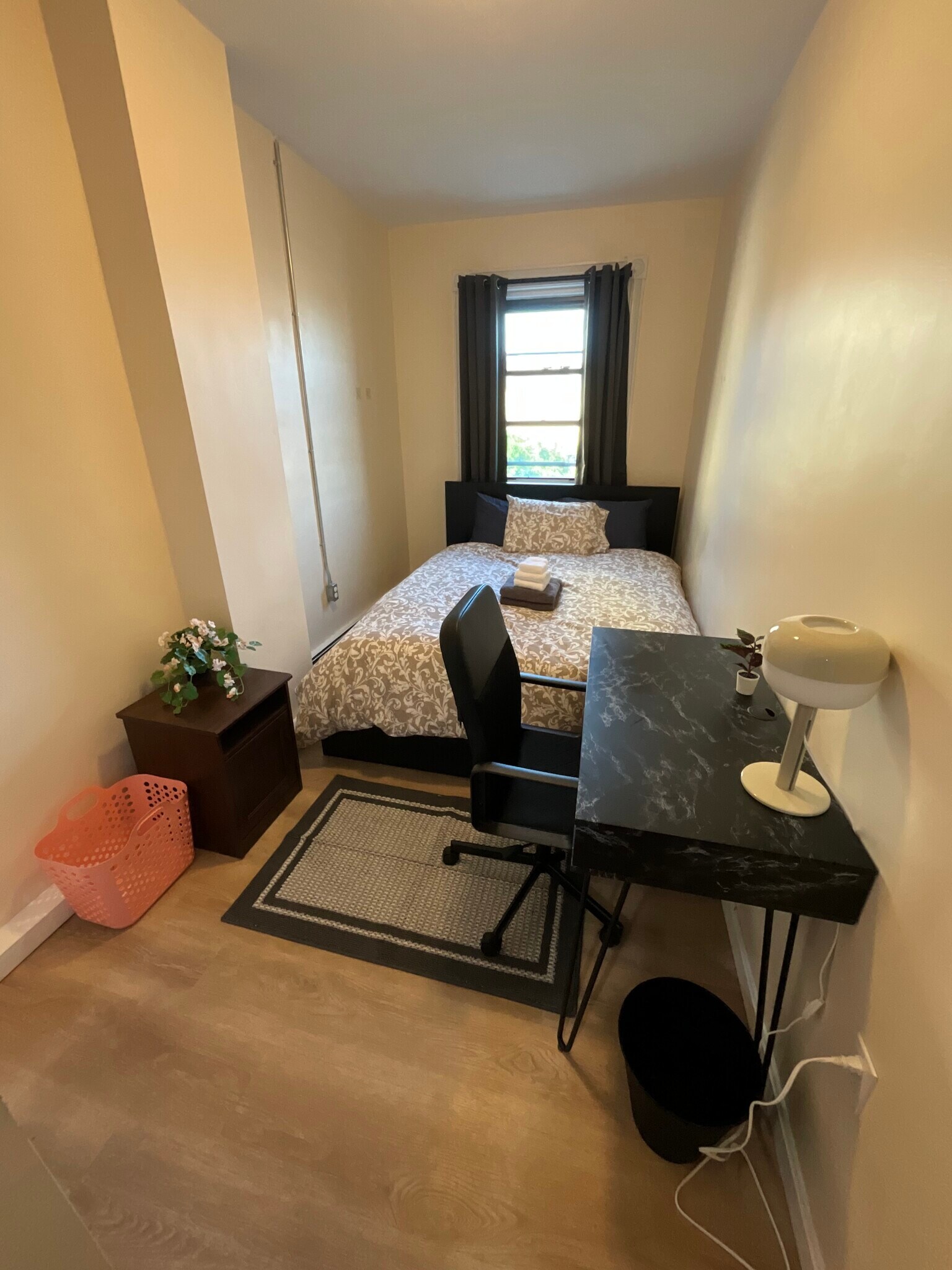 Building Photo - 871 Harrison Ave