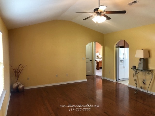 Building Photo - Super cute property - Virtual Showings Com...