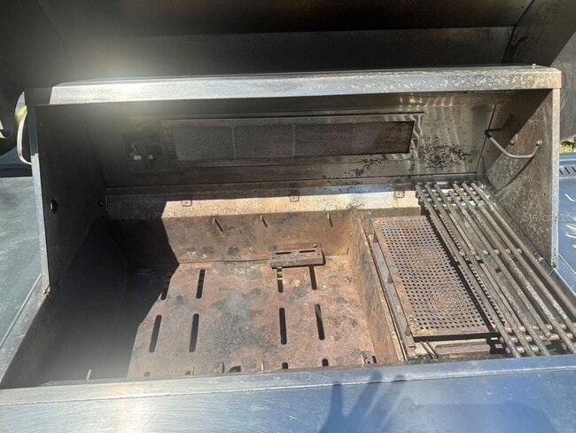 Building Photo - 1815 Barker Dr