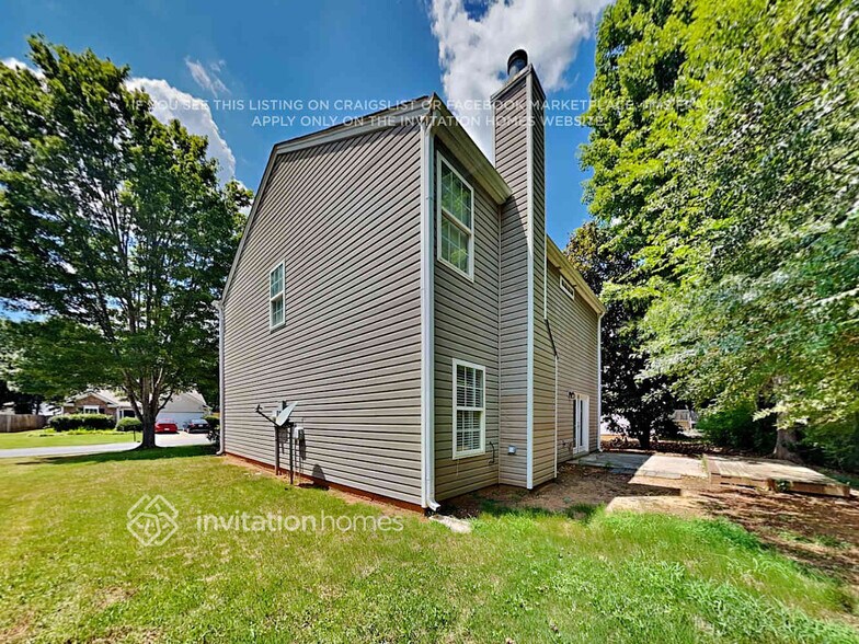 Building Photo - 506 Kensigton Park Dr