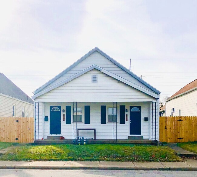 Building Photo - Delaware Duplex