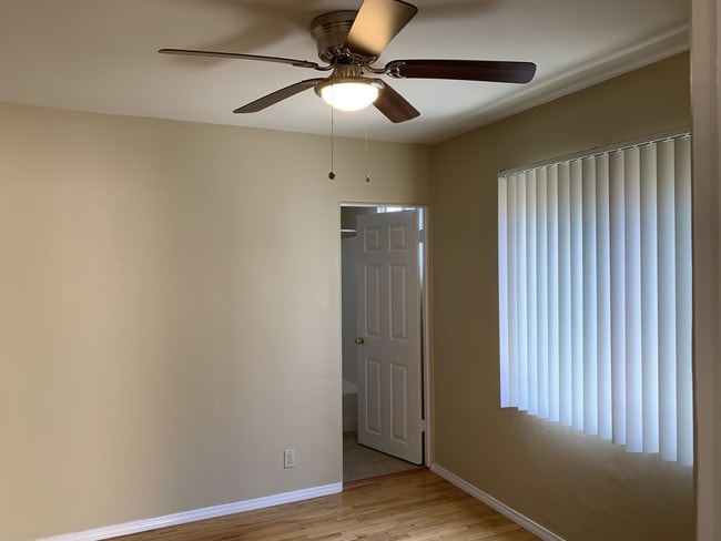 Building Photo - 736 Marine St