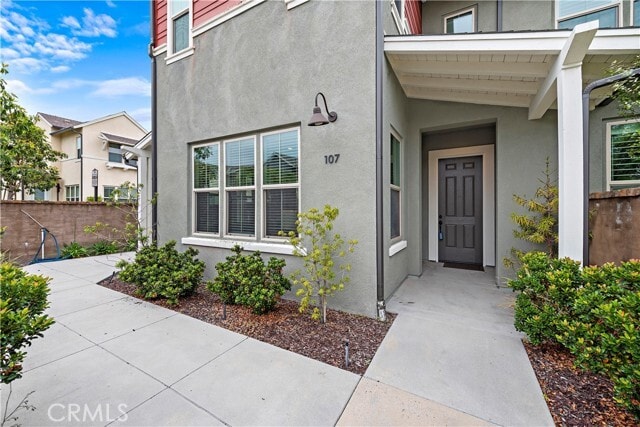 Building Photo - 107 Sencillo Pl