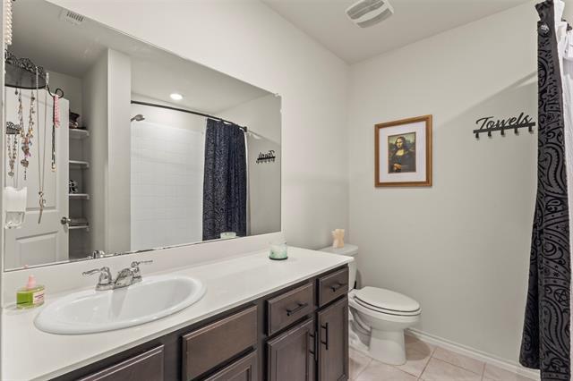 Building Photo - 1013 Emerald Dr