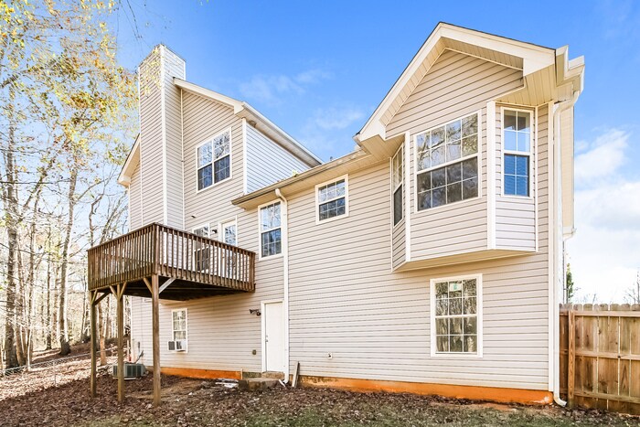 Building Photo - 195 Cinnamon Oak Cir