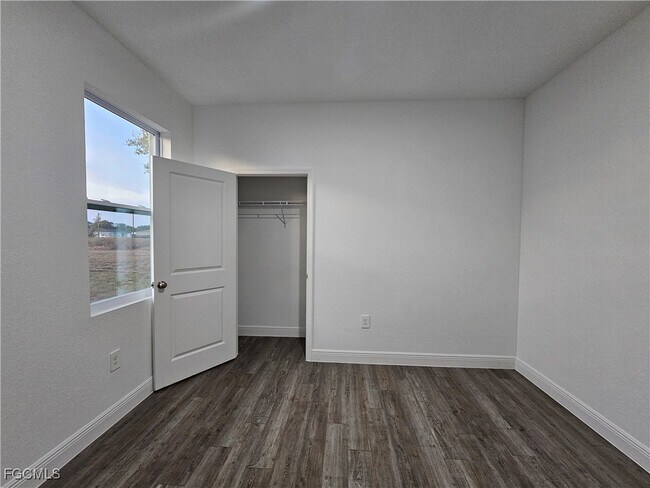 Building Photo - 9011 Penny Cir