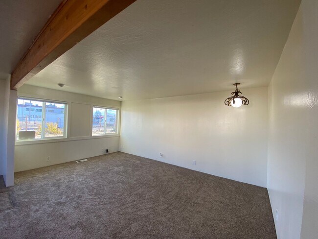 Building Photo - 2602 Eide St