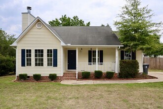 Building Photo - Knightdale Rental Home - Great Location!