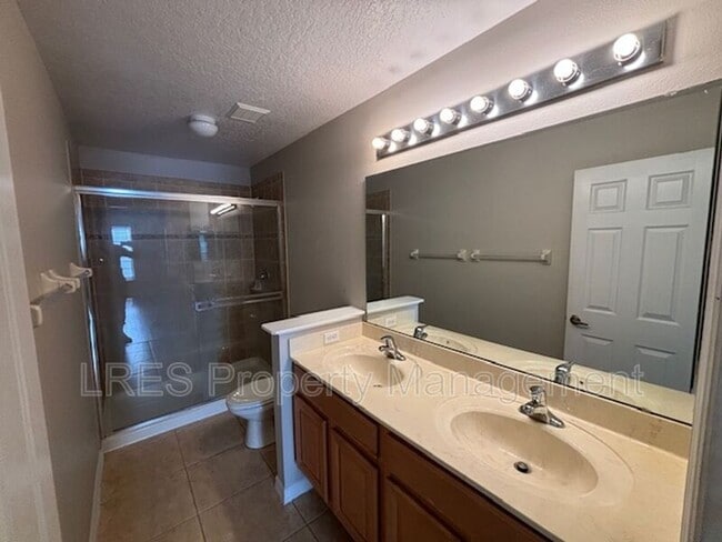 Building Photo - 4331 Aristocrat Point