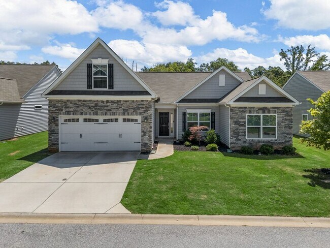 Primary Photo - Stylish 3BR/2BA Home with Bonus Room in Gr...