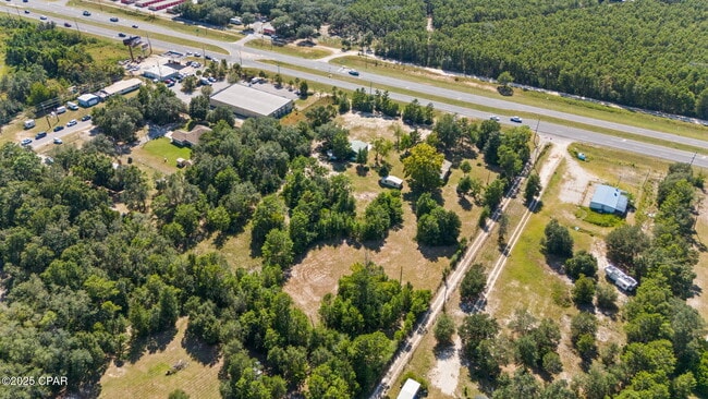 Building Photo - 13636 FL-77