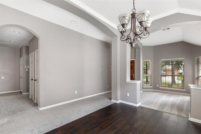 Building Photo - 13810 Birney Point Ln