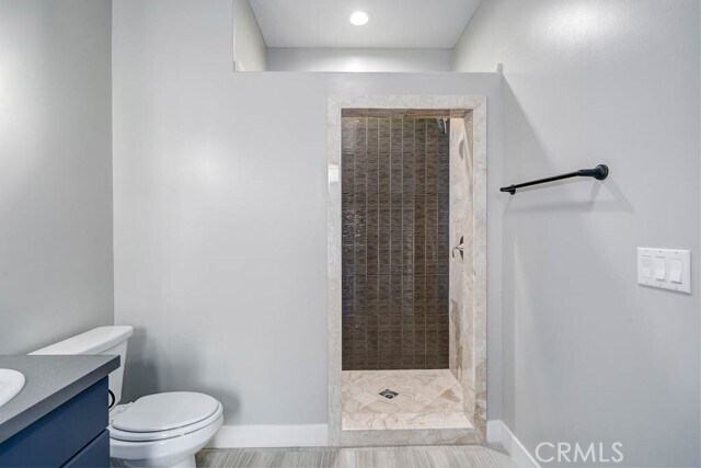 Building Photo - 530 Fano St