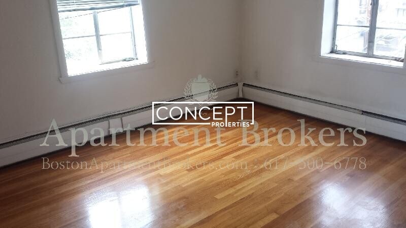 Building Photo - 50 Evergreen St