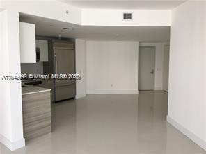 Building Photo - 1300 Brickell Bay Dr