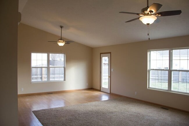 Primary Photo - 1515 Candlewick Ln