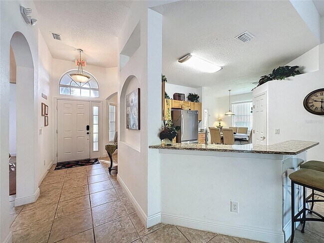 Building Photo - 107 Amaca Ln