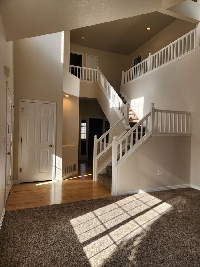 Building Photo - Parker home in Desired Stonegate Neighborhood!