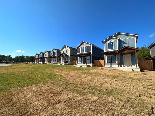 Building Photo - 6 Estes Wy