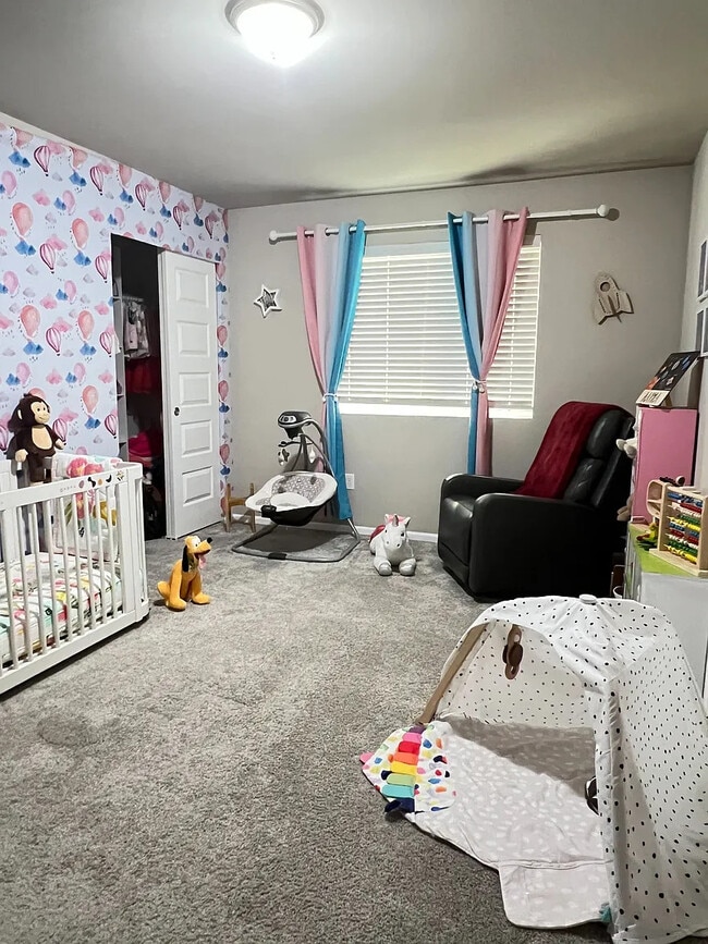 Building Photo - 3742 80th Ave NE