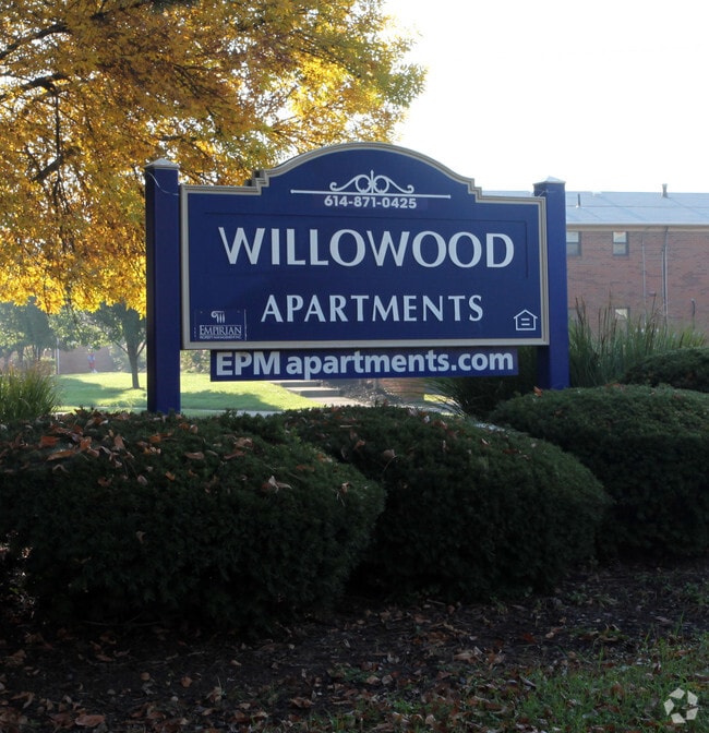 Building Photo - Willowood