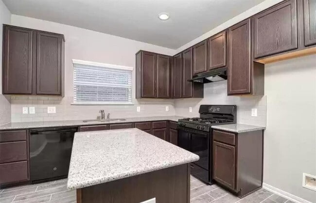 Building Photo - 29220 Enchanted Fls Cir