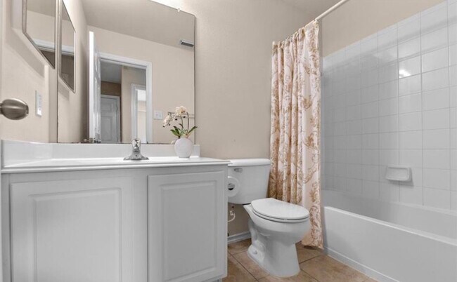 Building Photo - 12430 Oriole Lake Way