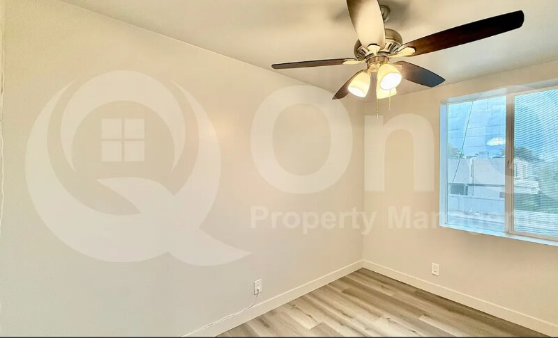 Building Photo - 6108 W Townley Ave