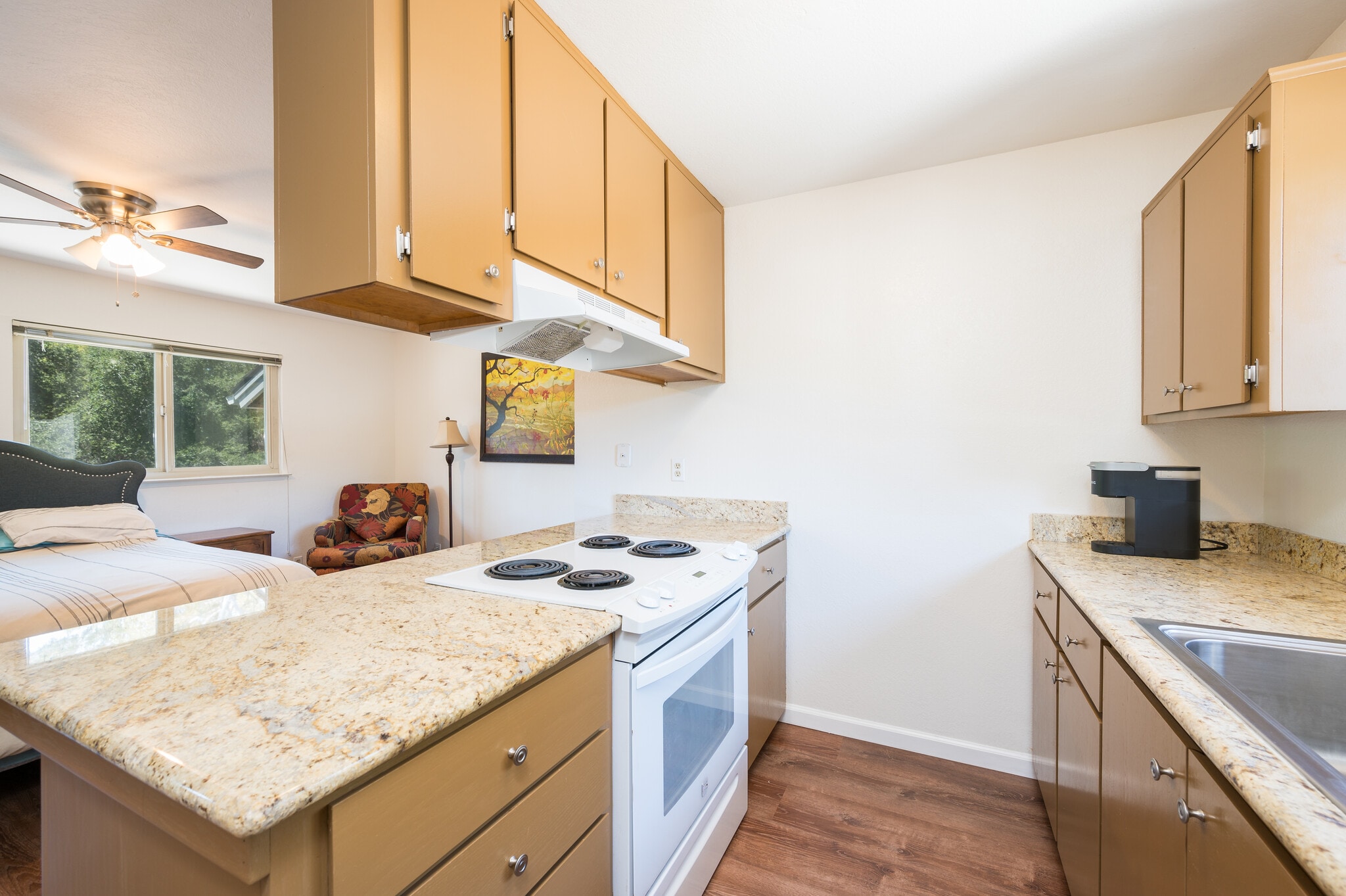Building Photo - 1416 San Luis Dr