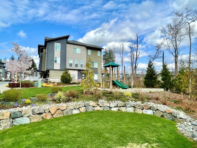 Building Photo - Great Townhome for rent
