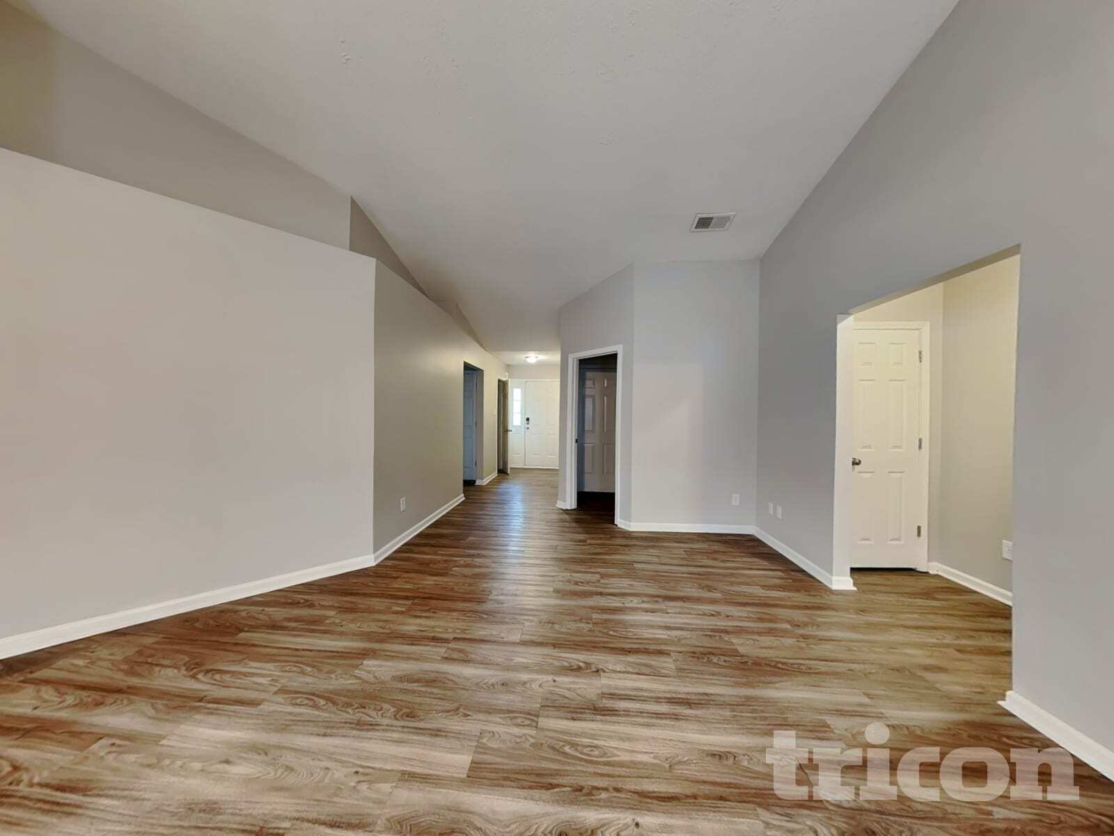 Building Photo - 5050 Elizabeth Rd