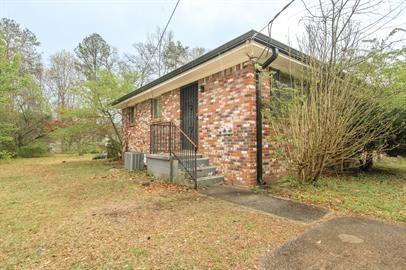 Primary Photo - 3701 Hopkins Rd