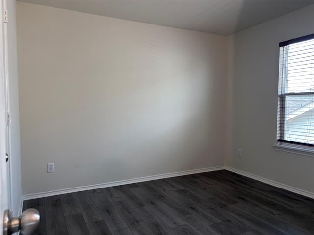 Building Photo - 507 Goldenrod Ln