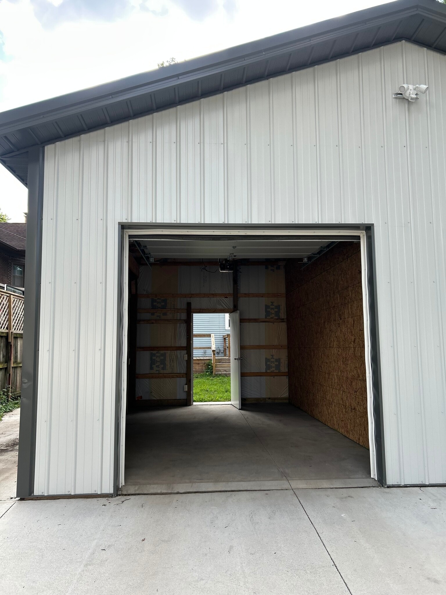 Building Photo - 2109 N 10th St