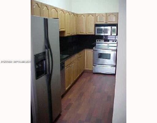 Building Photo - 2408 NE 135th St