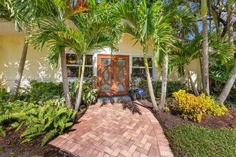 Building Photo - 13720 SW 74th Ct