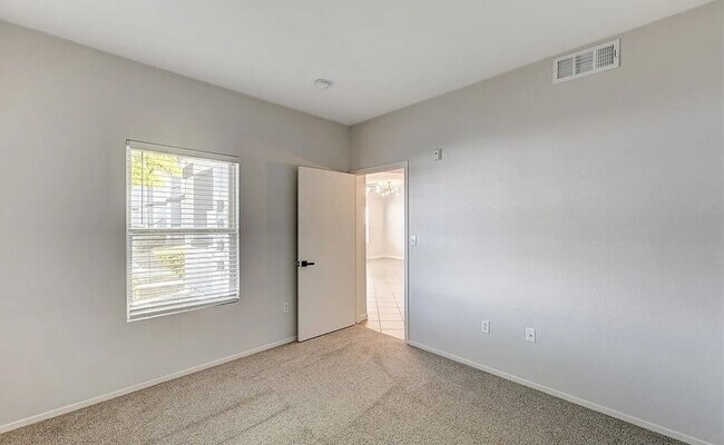 Building Photo - Modern 2-Bedroom Condo in Gated Southwest Las Vegas Community!