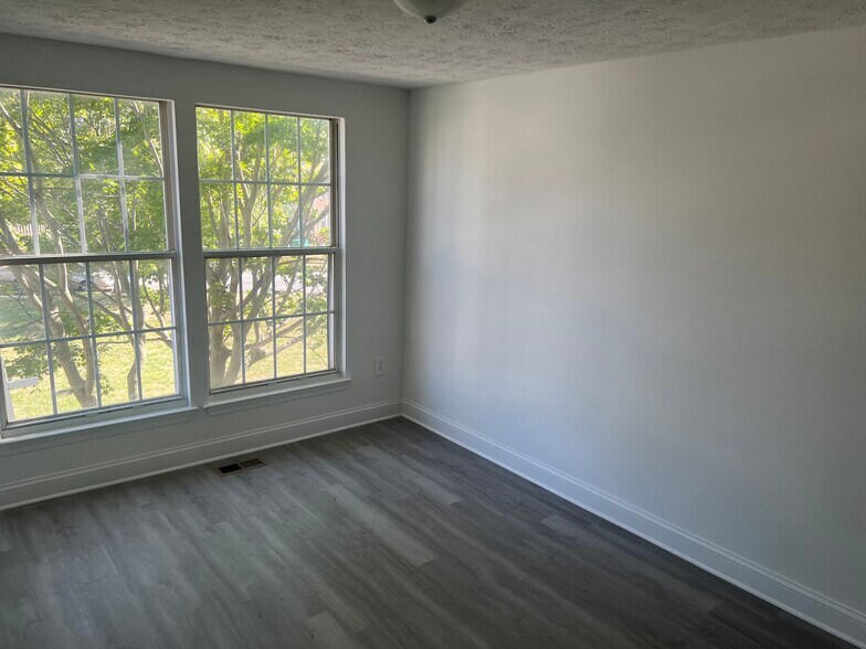 Building Photo - 508 Boysenberry Ln