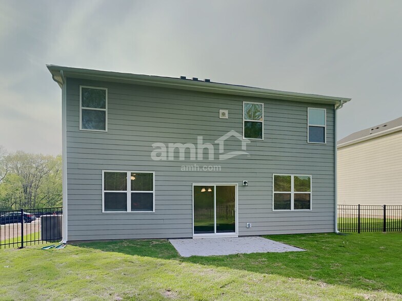 Building Photo - 1033 Bluewater Dr