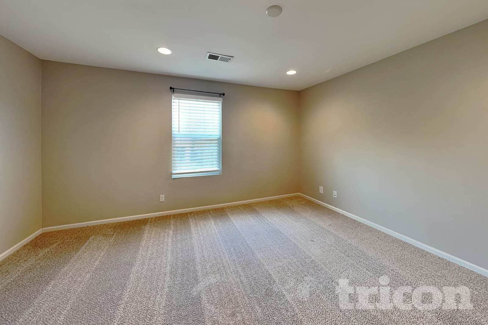 Building Photo - 2172 Willow Ct