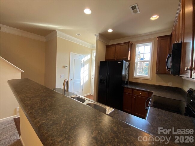 Building Photo - 9537 Longstone Ln