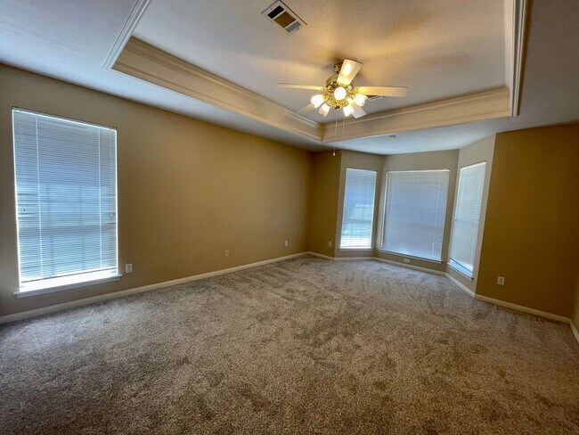 Building Photo - 5275 Timberline Ln