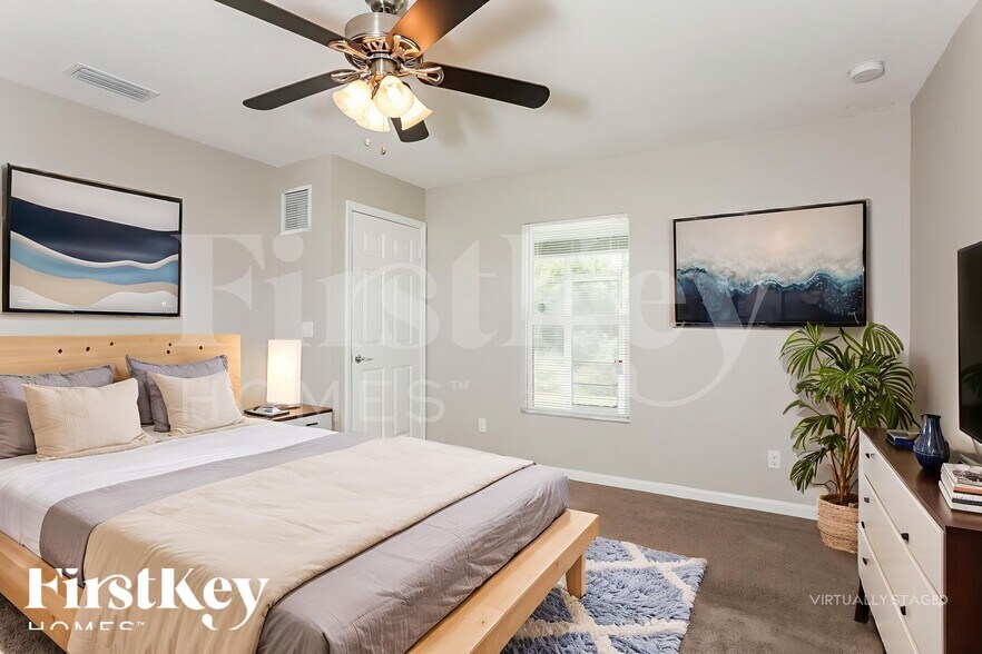 Building Photo - 461 SW Kestor Dr