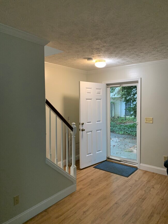 Main door - 1161 Greenyard Way