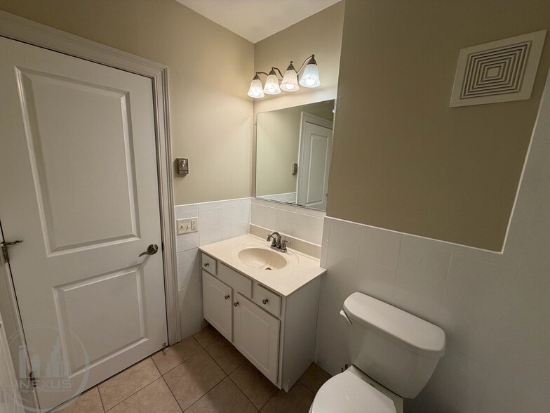 Building Photo - 47 Alvarado Ave